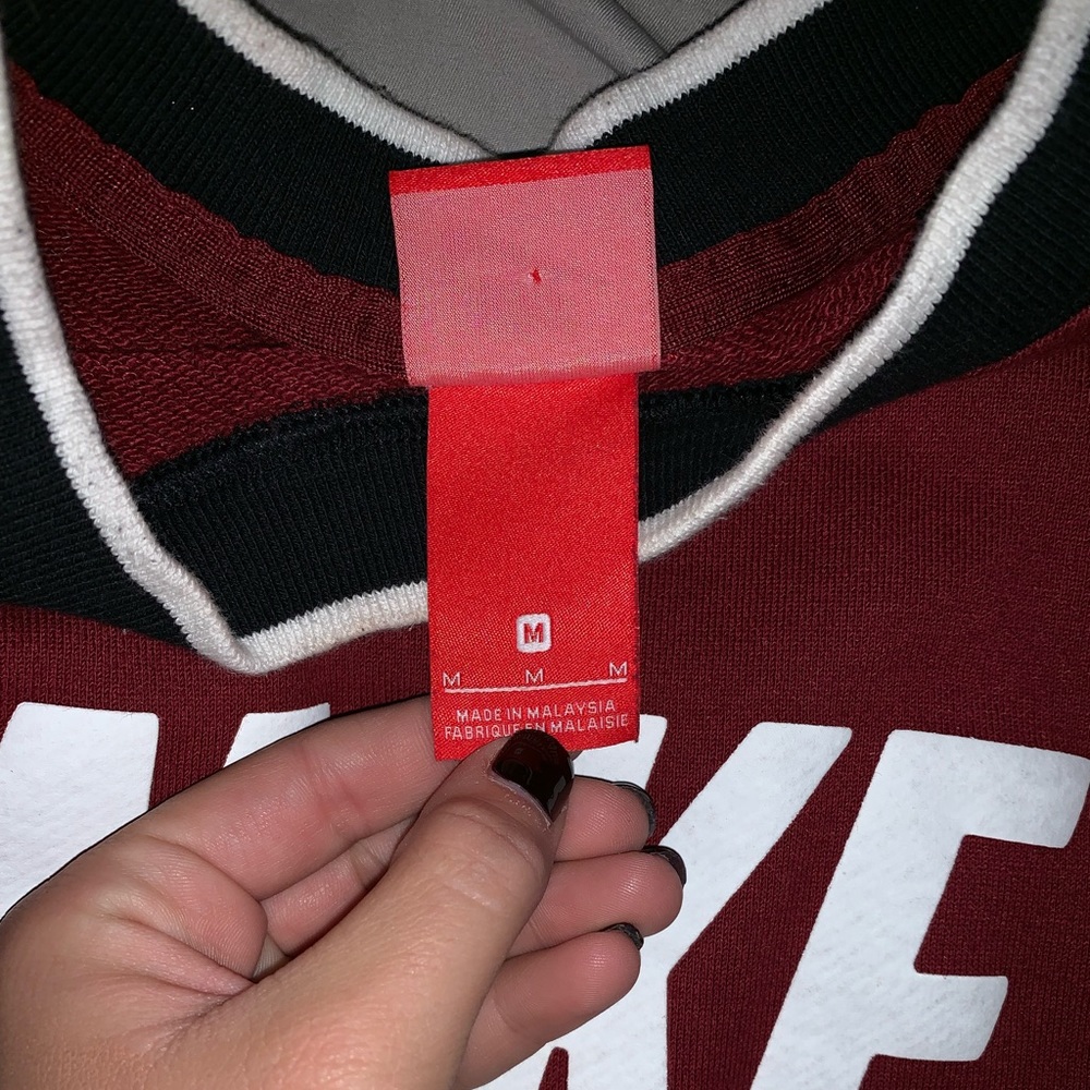 Nike sportswear pullover